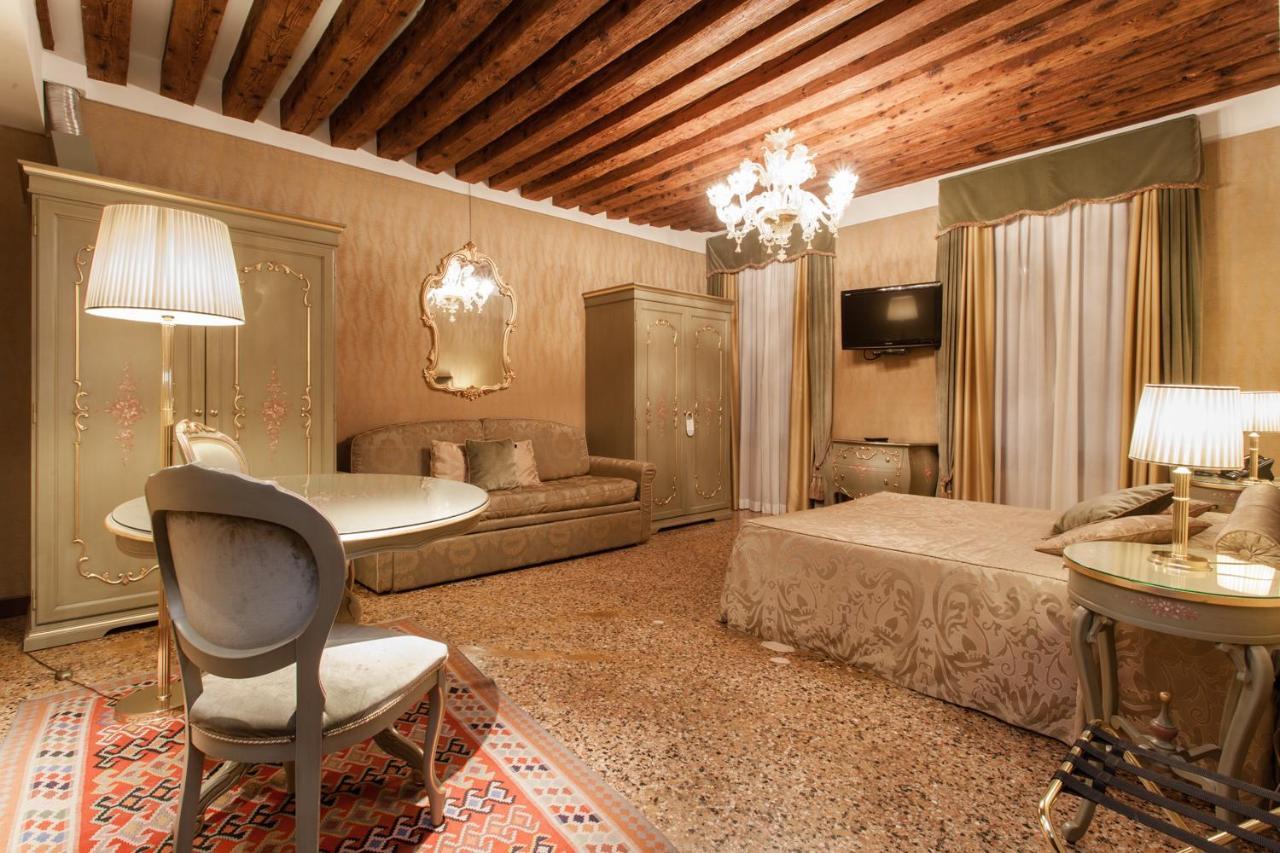 Al Ponte Mocenigo 3* Venedig